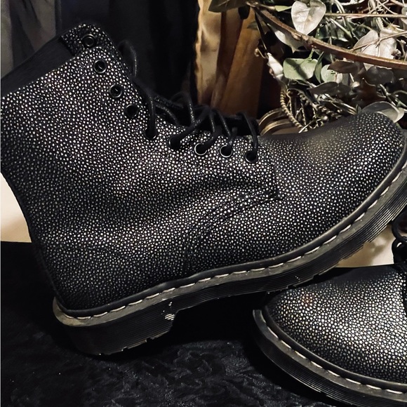 COPY - Dr Martens Pascal silver metallic spotted 1460 8 hole boots - Picture 6 of 10